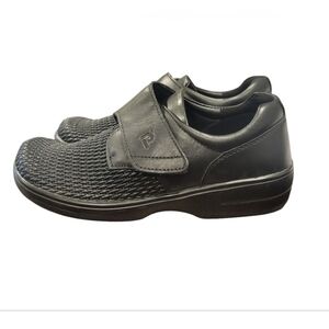 Propet Olivia Women's Stretchable Slip-On Velcro Black Shoe Size 8